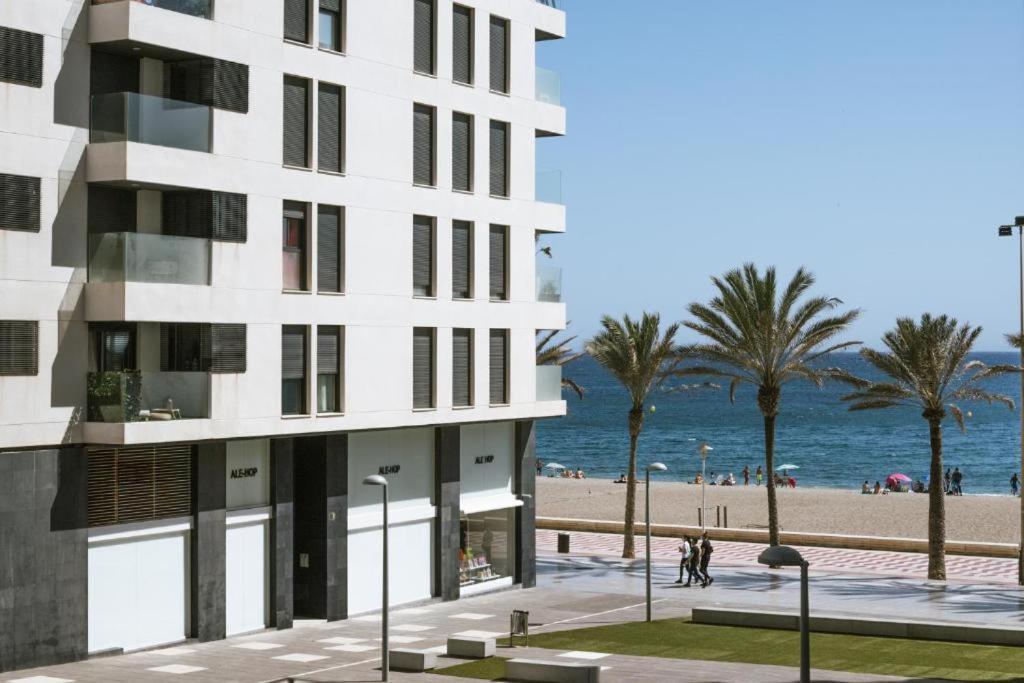 Expoholidays - Primera Linea De Playa Villapepita Parking Gratis Almería Exteriör bild